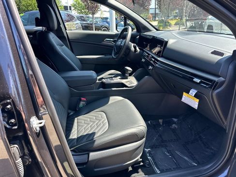 Used 2026 Kia Sportage X-Line w/ X-Line Premium Package AWD/4WD image 17