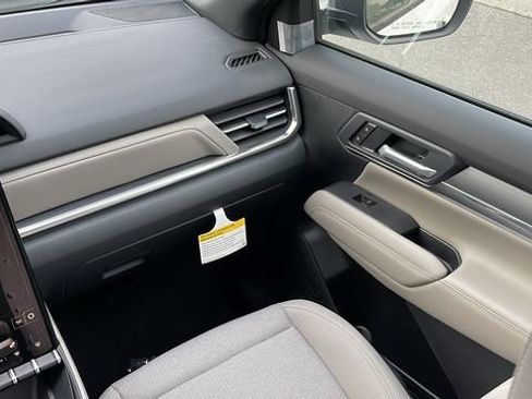 New 2026 GMC Terrain Elevation w/ Technology Package II AWD/4WD image 29