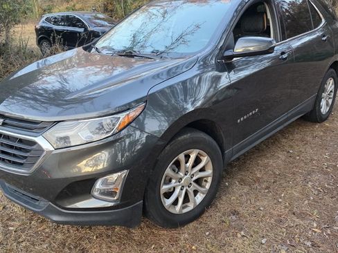 Used 2018 Chevrolet Equinox LT w/ Sun & Infotainment Package AWD/4WD image 1