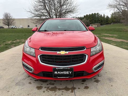 Used 2015 Chevrolet Cruze LT FWD image 9