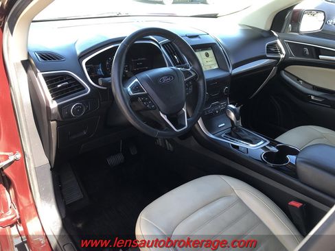 Used 2017 Ford Edge SEL w/ Equipment Group 201A image 10