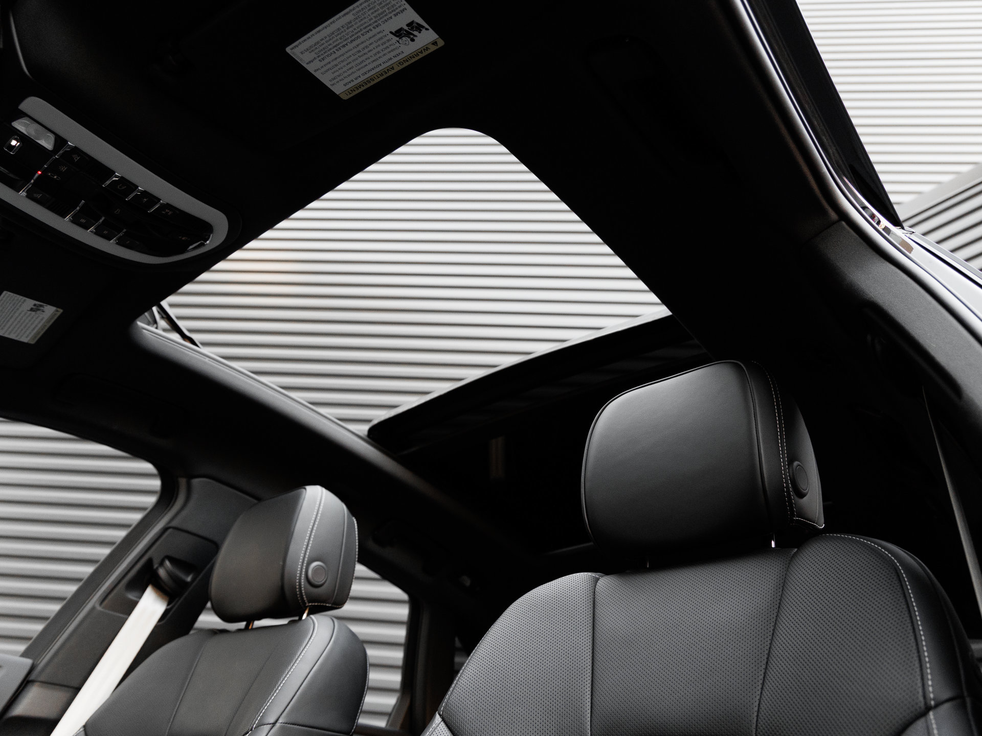 Certified 2026 Porsche Macan S AWD/4WD image 14