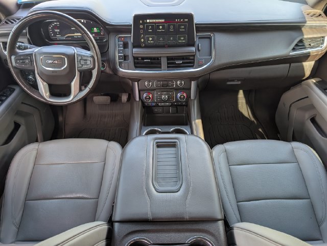 Used 2023 GMC Yukon XL SLT AWD/4WD image 5