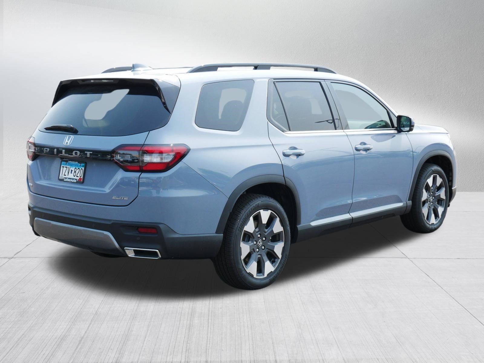 Certified 2026 Honda Pilot Elite image 7