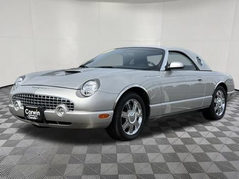 Used 2005 Ford Thunderbird RWD image 5