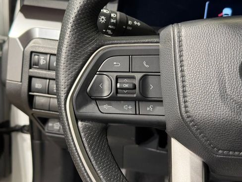 Certified 2025 Toyota Tacoma TRD Off-Road image 21