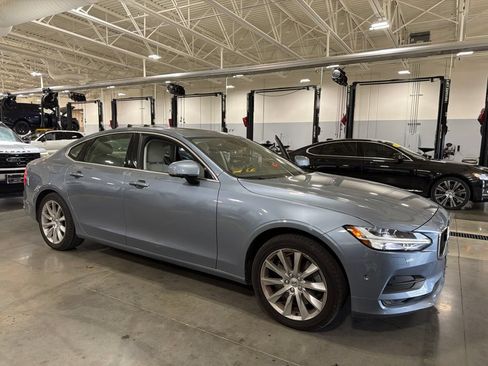 Used 2017 Volvo S90 T6 Momentum w/ Vision Package AWD/4WD image 11