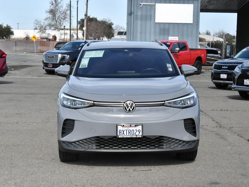 Used 2021 Volkswagen ID.4 Pro image 2