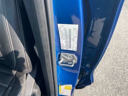 Used 2017 Ford Escape Titanium FWD image 21