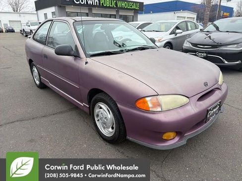 Used 1999 Hyundai Accent GS image 3