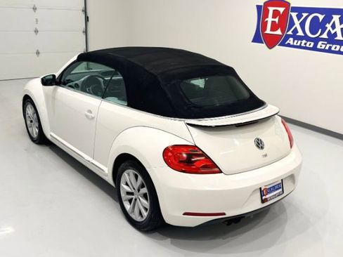 Used 2014 Volkswagen Beetle TDI image 14