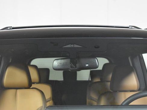 New 2025 Nissan Armada SL w/ Captain's Chari Seat Package image 47