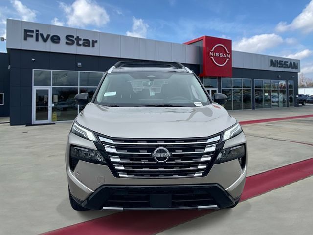 Used 2026 Nissan Rogue Platinum w/ Platinum Premium Package AWD/4WD image 2