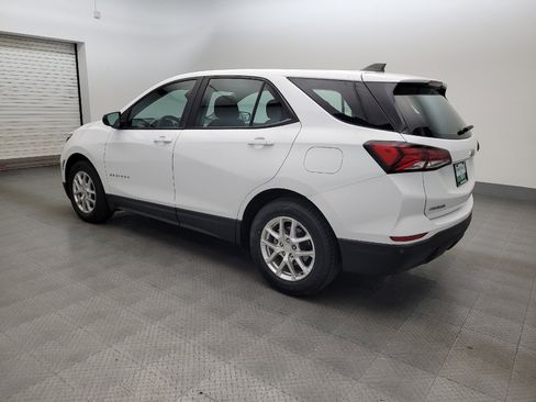 Used 2022 Chevrolet Equinox LS w/ LPO, Floor Liner Package FWD image 3
