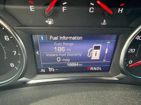 Used 2024 Chevrolet Equinox LS w/ LS Convenience Package FWD image 16