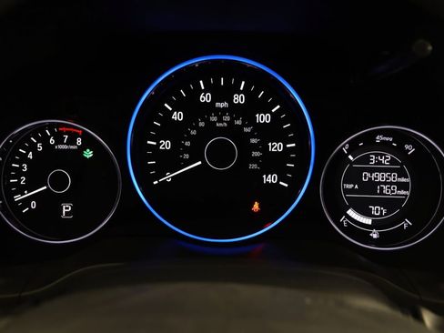 Used 2021 Honda HR-V LX image 14