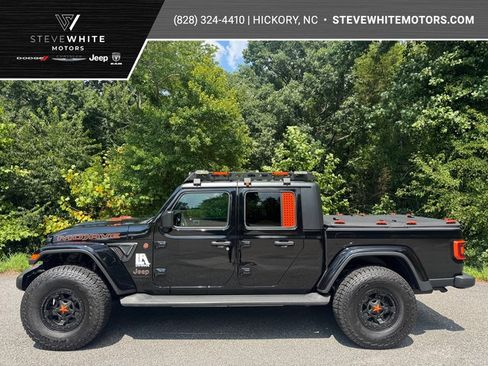 Used 2021 Jeep Gladiator Mojave AWD/4WD image 1