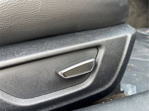 Used 2018 Ford Mustang GT image 37