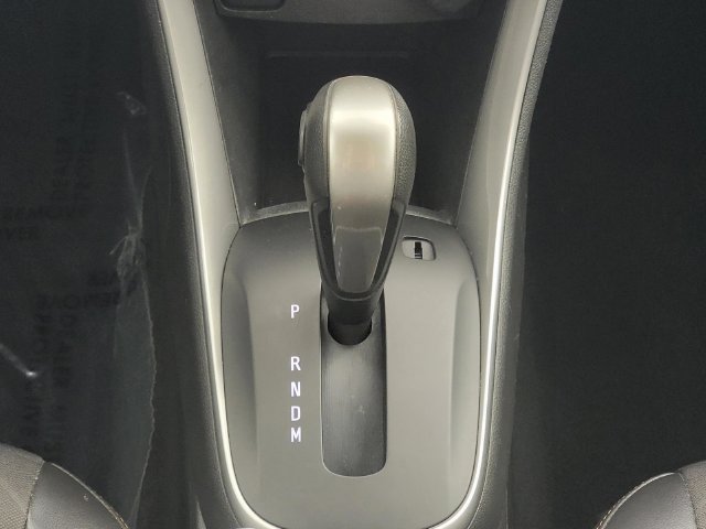 Used 2017 Chevrolet Trax LT w/ LT Convenience Package FWD image 24