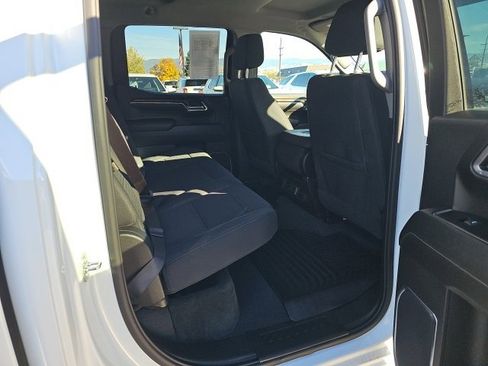 Used 2023 GMC Sierra 1500 Elevation image 16