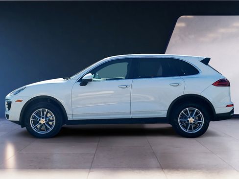Used 2016 Porsche Cayenne image 2