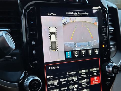 Used 2020 RAM 3500 Laramie image 31