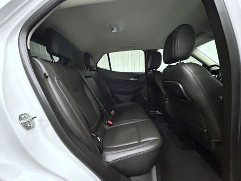 Used 2025 Buick Encore GX Sport Touring w/ Comfort Package image 18