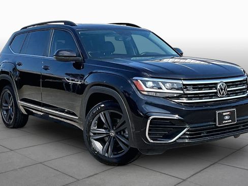Used 2021 Volkswagen Atlas SE w/ Panoramic Sunroof Package FWD image 3