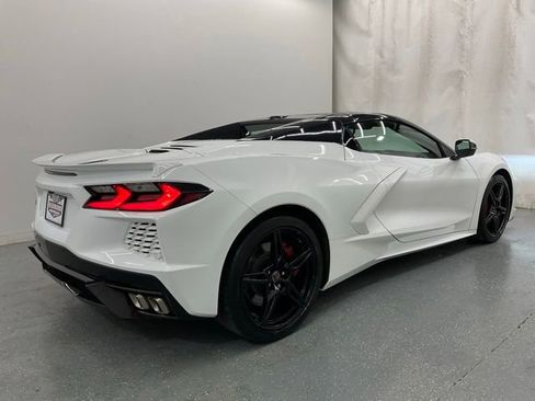 Used 2024 Chevrolet Corvette Stingray Preferred Conv w/ Z51 Performance Package RWD image 30