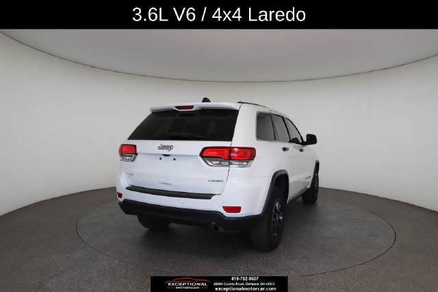 Used 2020 Jeep Grand Cherokee Laredo AWD/4WD image 16