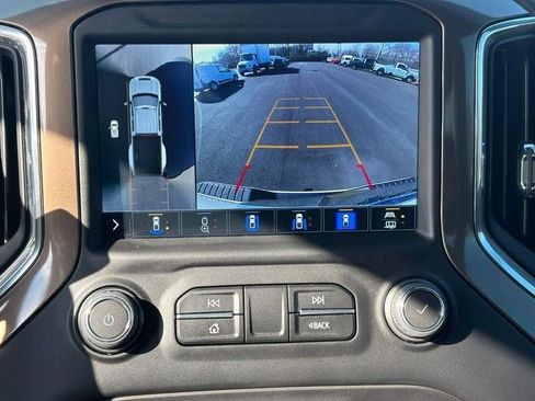 Used 2023 Chevrolet Silverado 3500 High Country image 21