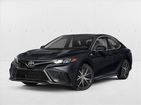 Certified 2023 Toyota Camry SE FWD image 1