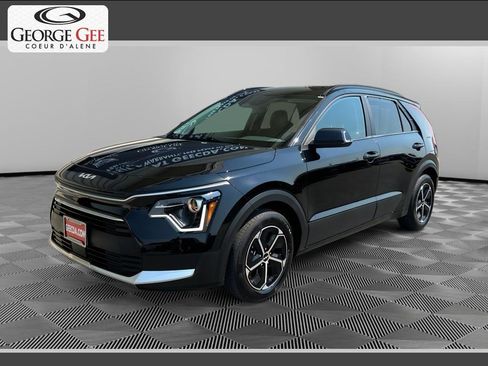 Certified 2025 Kia Niro EX FWD image 1