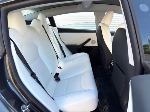 Used 2024 Tesla Model 3 RWD image 42