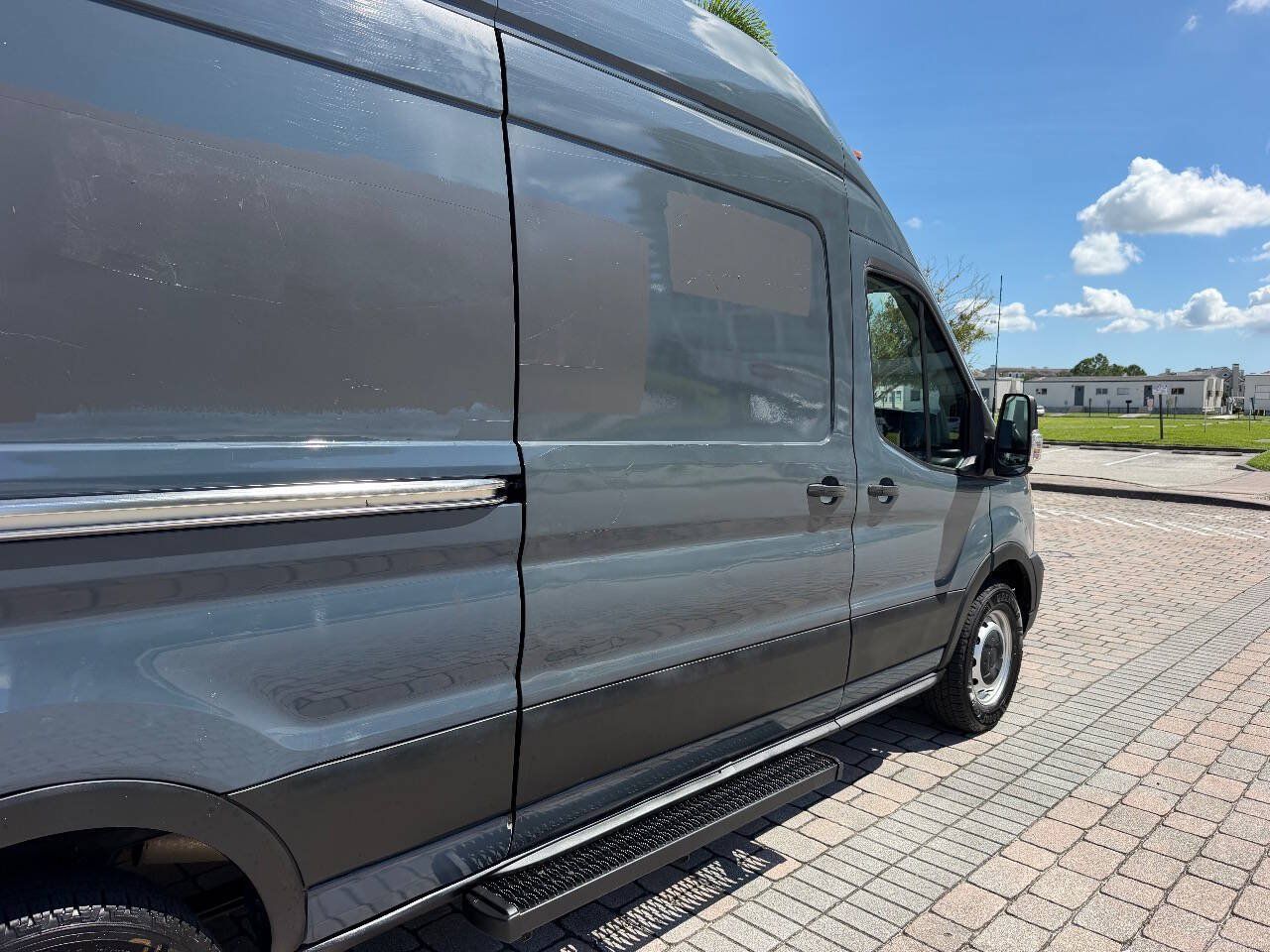 Used 2020 Ford Transit 250 148 High Roof Extended RWD image 30