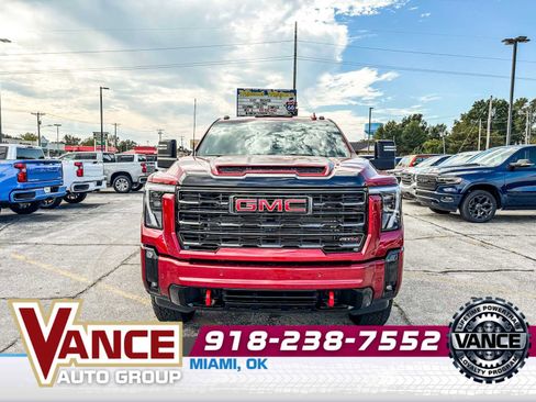New 2026 GMC Sierra 2500 AT4 w/ AT4 Premium Plus Package AWD/4WD image 2