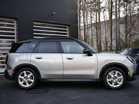 Used 2025 MINI Cooper Countryman S image 4