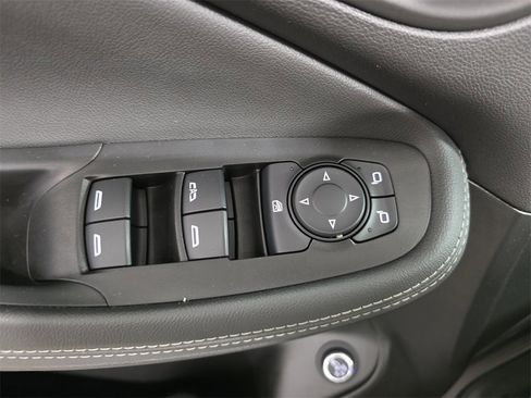 Used 2023 Buick Encore GX Select image 27