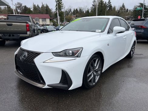 Used 2017 Lexus IS 300 F Sport w/ F Sport Package image 5