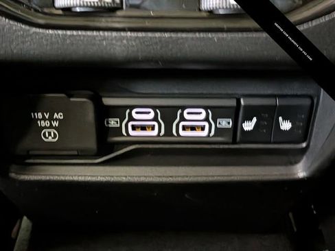 New 2025 Jeep Grand Cherokee Overland w/ Luxury Tech Group IV AWD/4WD image 15