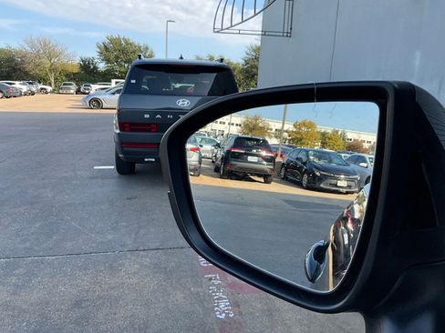 Used 2024 Nissan Pathfinder SV image 20