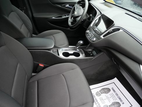 Used 2020 Chevrolet Malibu LS FWD image 24