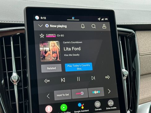 New 2026 Volvo XC90 B6 Plus w/ Protection Package Premier image 15