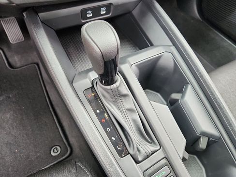 Certified 2024 Honda Accord EX image 17