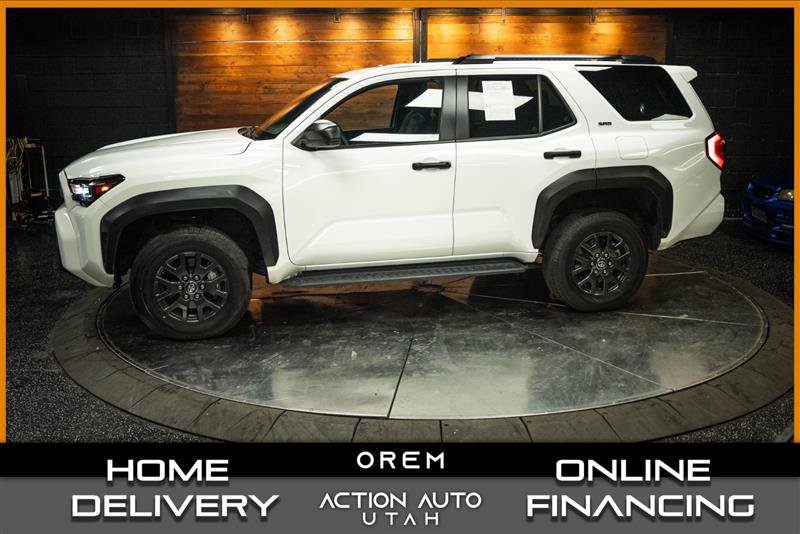 Used 2025 Toyota 4Runner SR5 AWD/4WD image 1