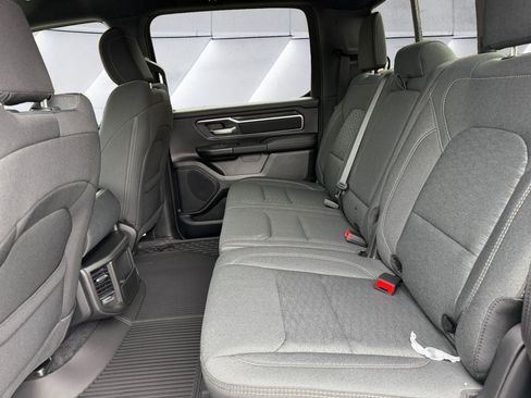 New 2026 RAM 1500 Big Horn AWD/4WD image 13
