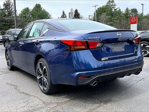 Used 2024 Nissan Altima 2.5 SR AWD/4WD image 6