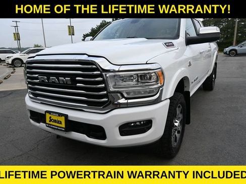 Used 2022 RAM 3500 Limited AWD/4WD image 3