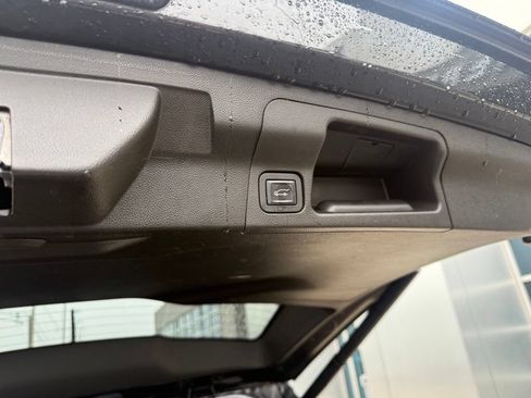Used 2019 GMC Acadia SLE w/ Driver Alert Package I AWD/4WD image 11