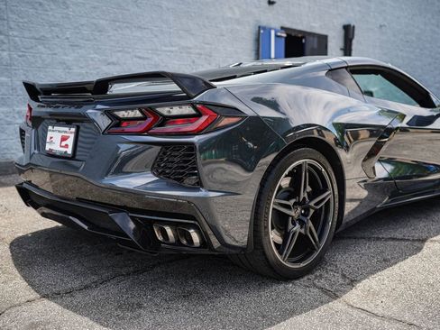 Used 2021 Chevrolet Corvette Stingray Premium Cpe w/ Z51 Performance Package RWD image 15